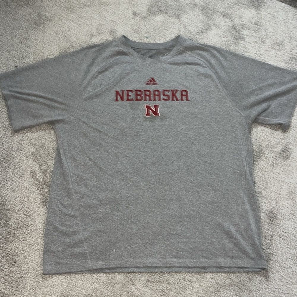 Gray Nebraska Cornhuskers Worn Used Herbie Husker Friendly Work Out T Shirt XL